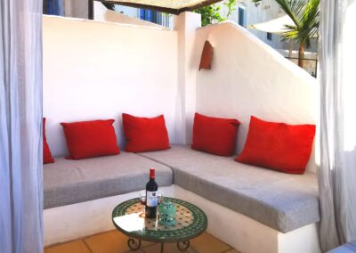 R04 - Chill-out sofa on terrace.