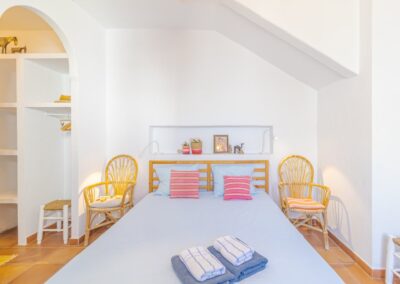 R27 - bedroom 2