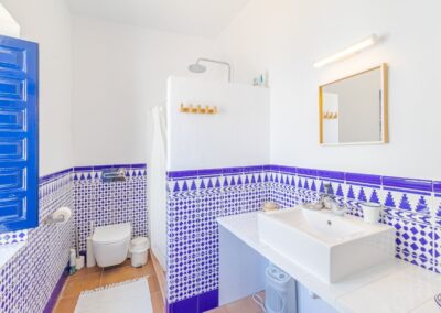 R27 - bathroom 2