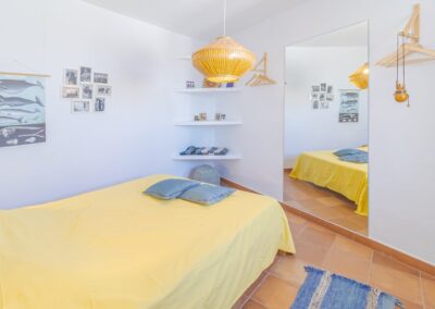 R27 - bedroom 1st floor