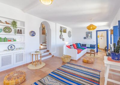 R27 - living room