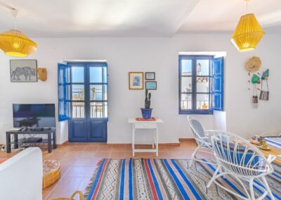 R27 - living room