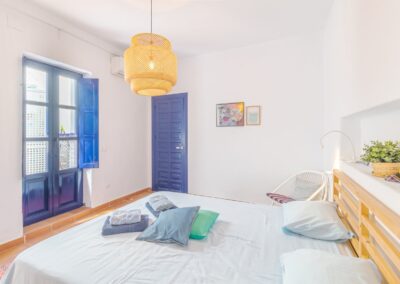 R27 - bedroom 1
