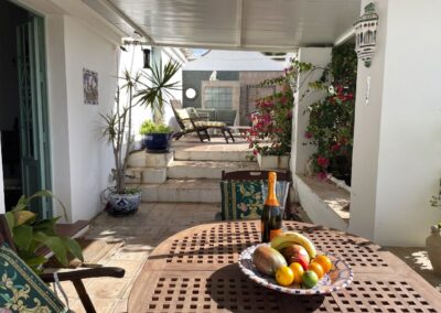 G17 - terrace outside the living room