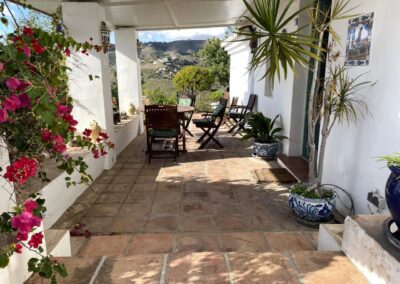 G17 - terrace outside the living room