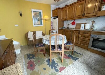 R19 - Kitchen