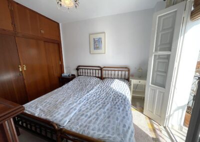 R19 - Double bedroom.