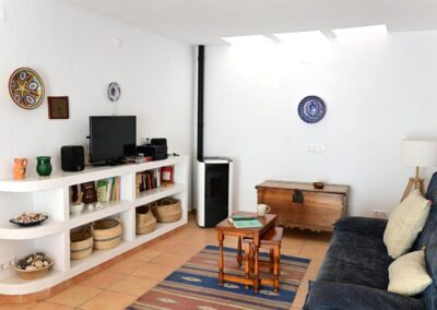 R20 - Living room