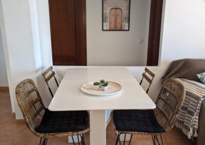 R35 - Dining area