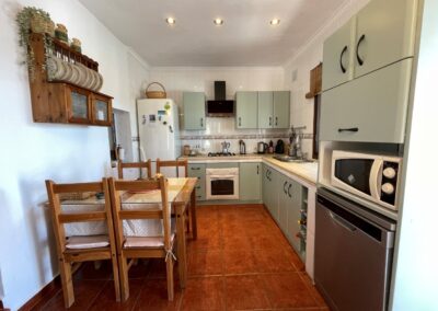G34 - kitchen