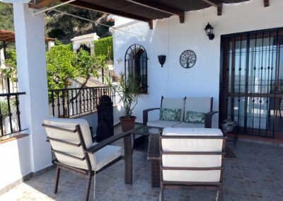 G34 - Terrace outside the kitchen