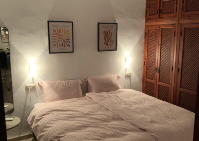 G23 - upper bedroom