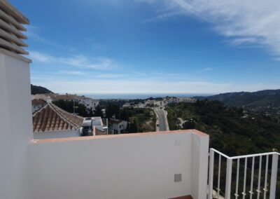 B04 - Lovely views
