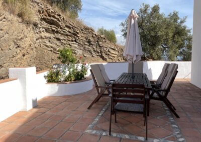 G408 - terrasse on the back