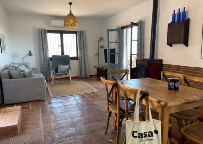 G408 - dining area