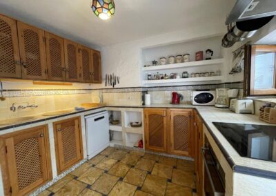 R07 - Kitchen