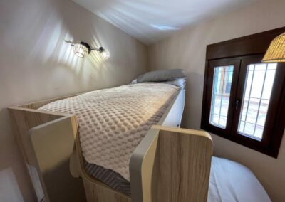 R22 - bedroom