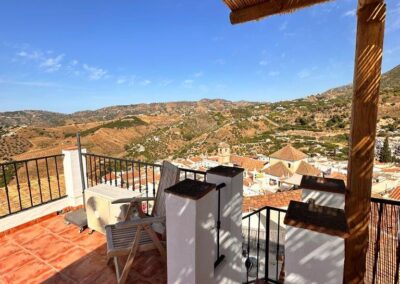 R06 - Top terrace