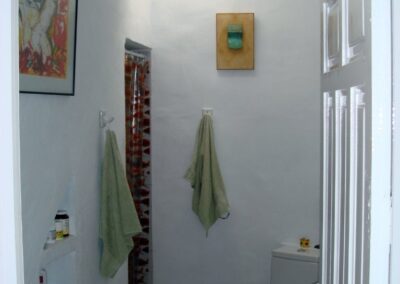 R15 - Bathroom