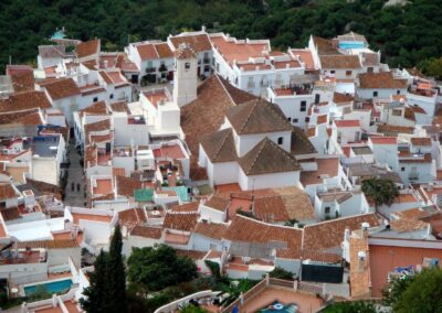 R15 - Top of the village
