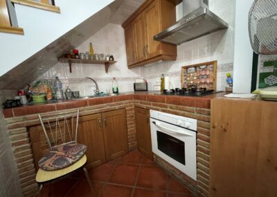 R416 - kitchen