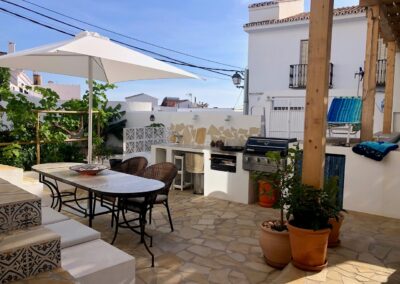 B02 - terrace