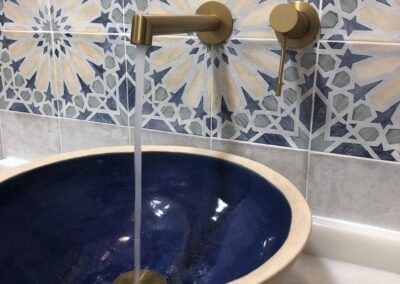 B02 - beautiful sink