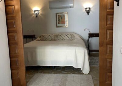B02 - bedroom