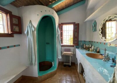 G422 - bathroom 1