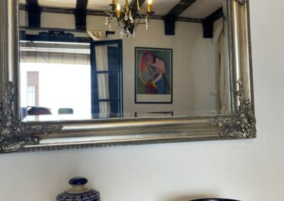 B423 - living room